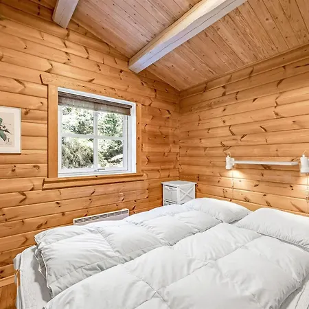 Yaris - 800m To The Fjord By Interhome