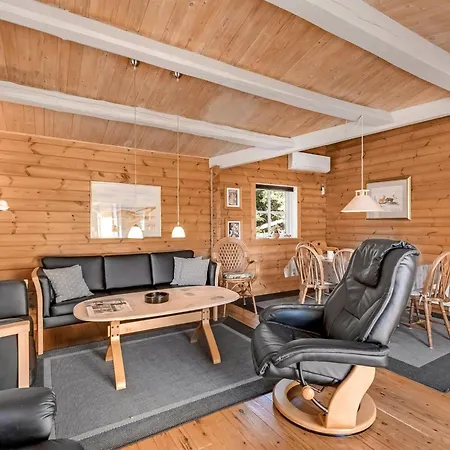 Yaris - 800m To The Fjord By Interhome Feriehus Bjerregård